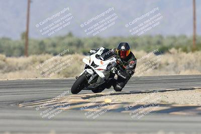 media/Nov-30-2025-TrackXperience (Sun) [[c0061d280f]]/1-Level 3/Session 3 (Turn 16)/